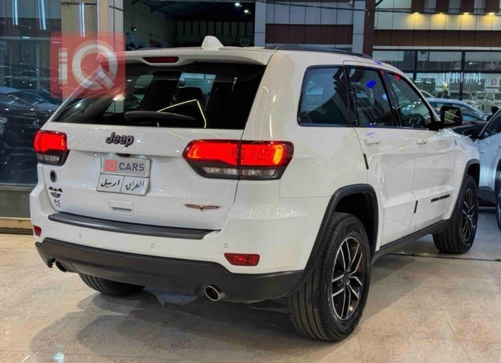 جيب جراند شيروكي